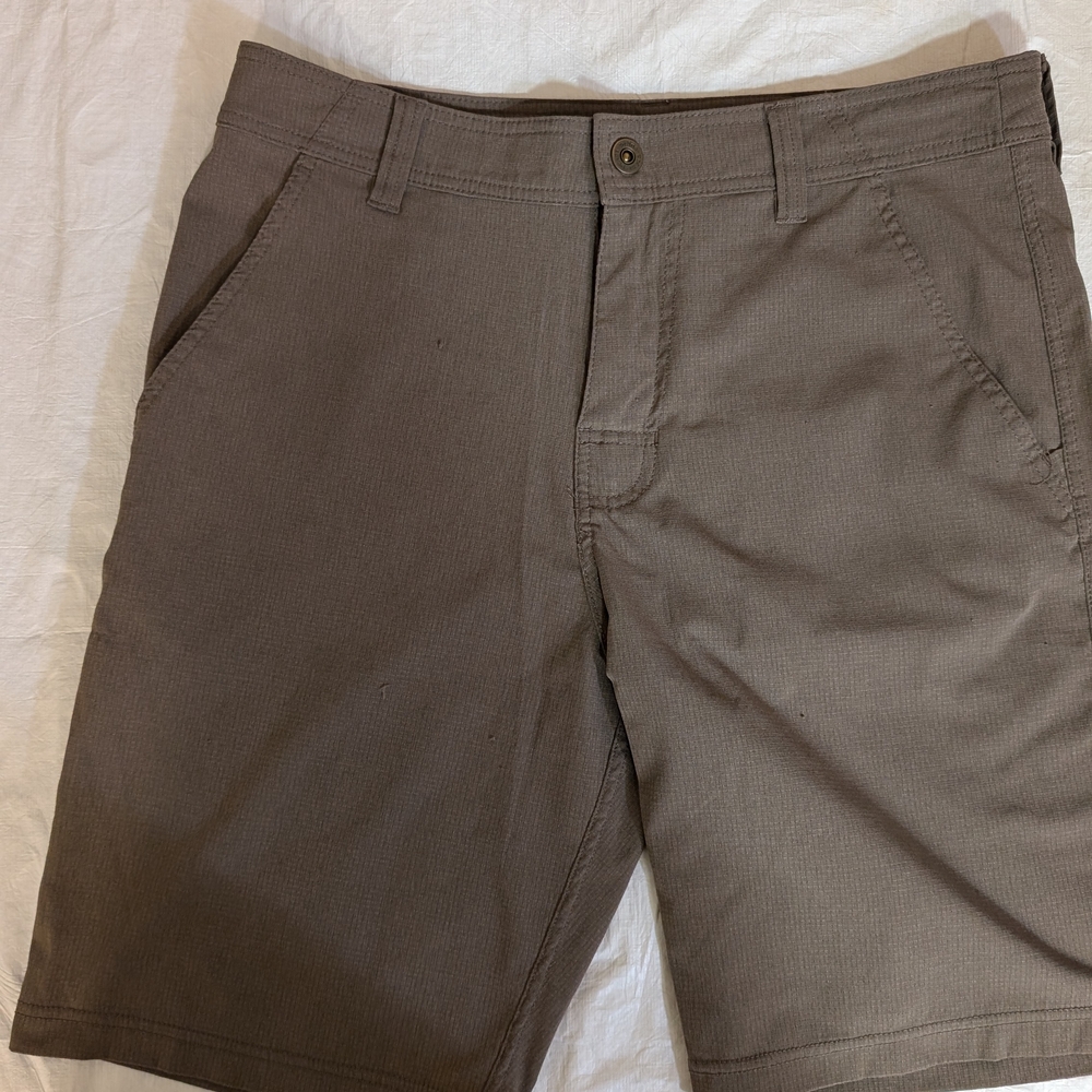 Prana Men's Tan Shorts